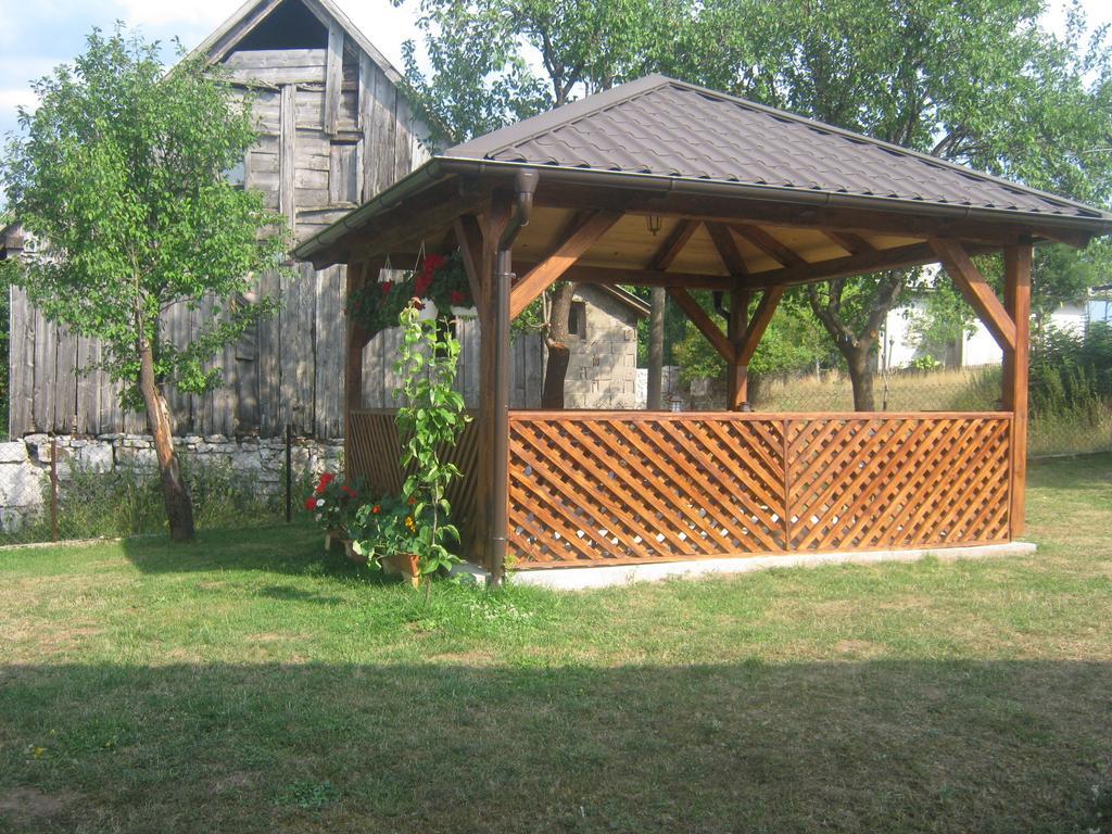 Hotel House Pribic à Vrelo Koreničko Extérieur photo