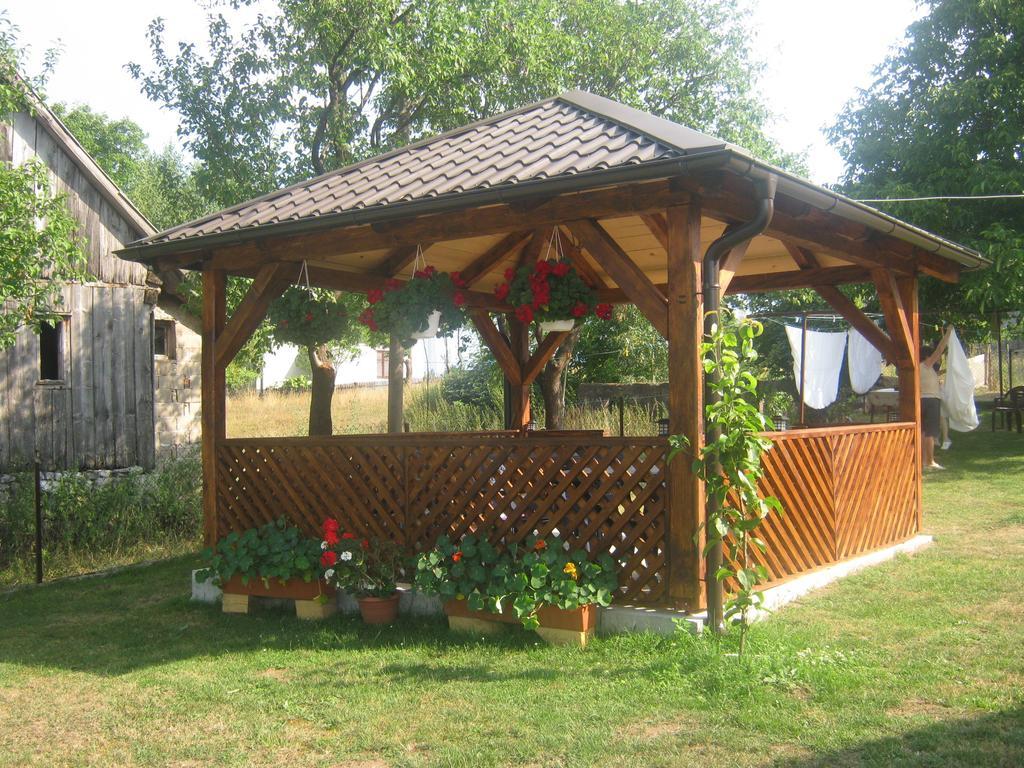 Hotel House Pribic à Vrelo Koreničko Extérieur photo
