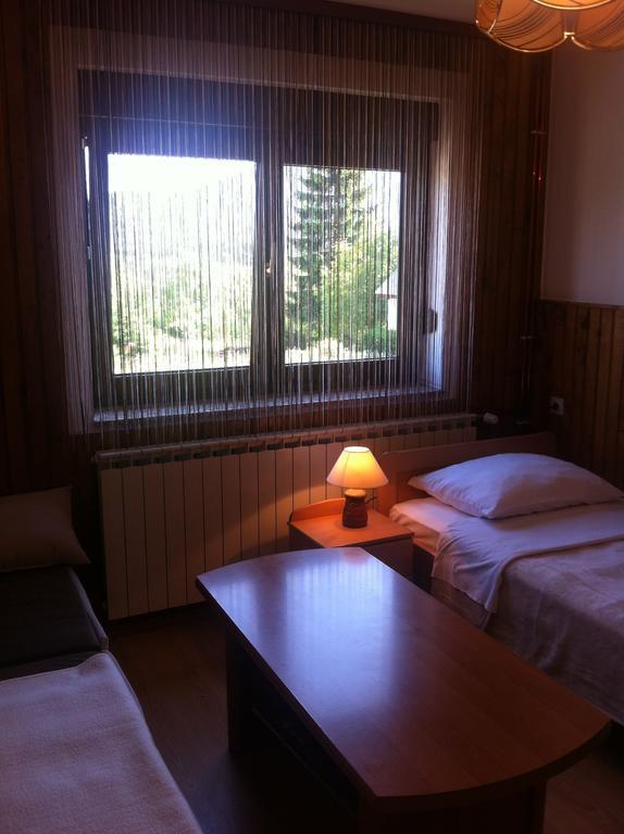 Hotel House Pribic à Vrelo Koreničko Chambre photo