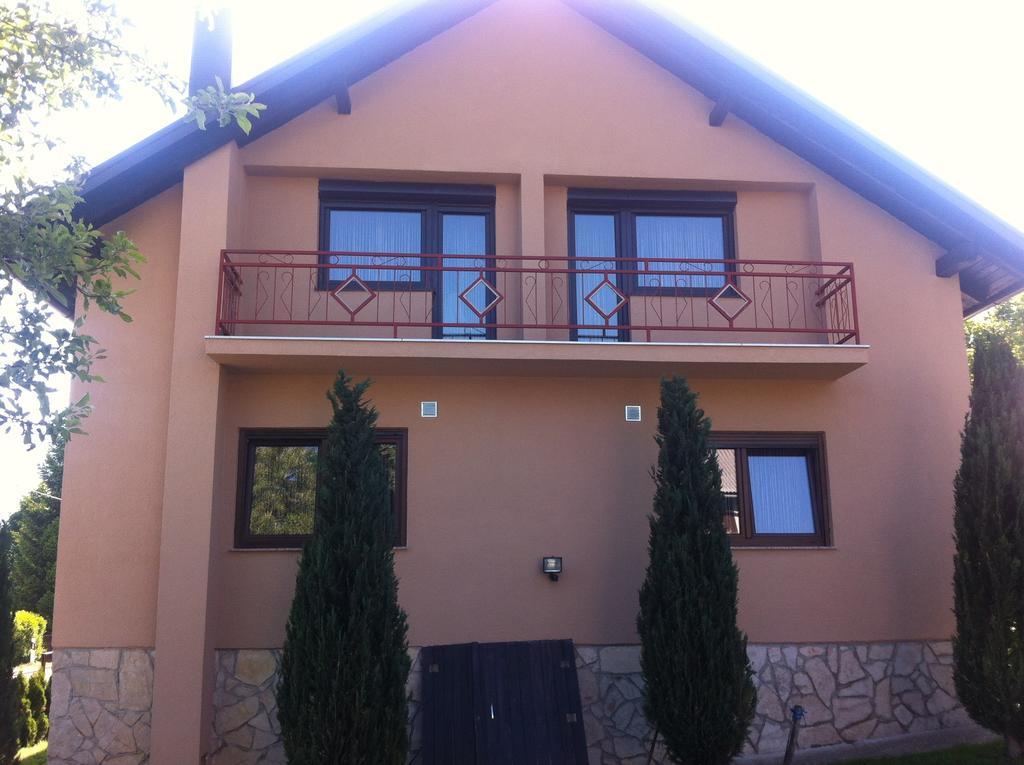 Hotel House Pribic à Vrelo Koreničko Extérieur photo